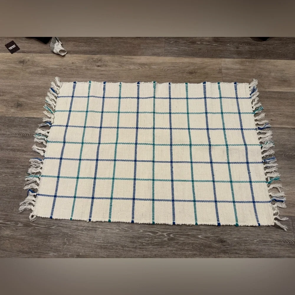 NWT - Crate&Barrell rug set